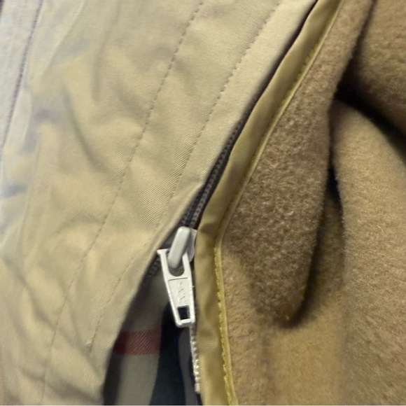 Burberry London Hooded Raincoat Trench Coat Women’s US 14 Tan Check Lining - Picture 9 of 15